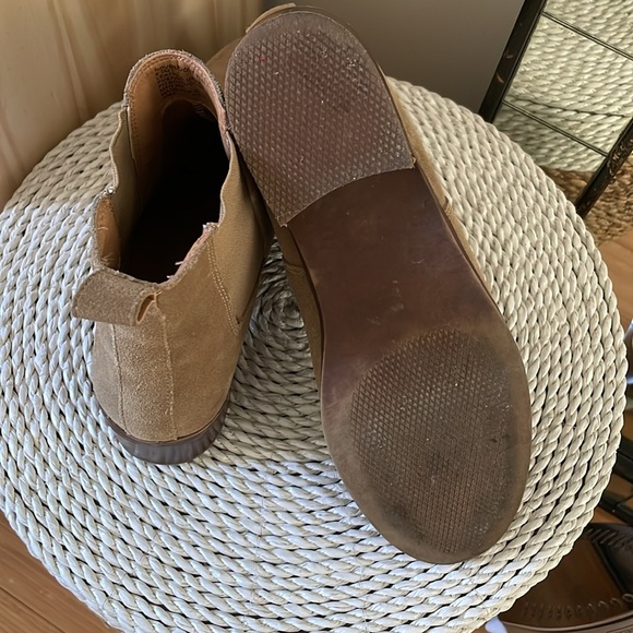 Steve Madden Dover Suede Ankle Bootie - 8.5 - Picture 5 of 6